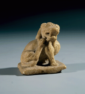 石雕藝術(shù)在隋唐時(shí)代可以說達(dá)到了登峰造極的地步，如唐乾陵前的石獅子、石雕麒麟等是我國藝術(shù)史上的杰出作品。