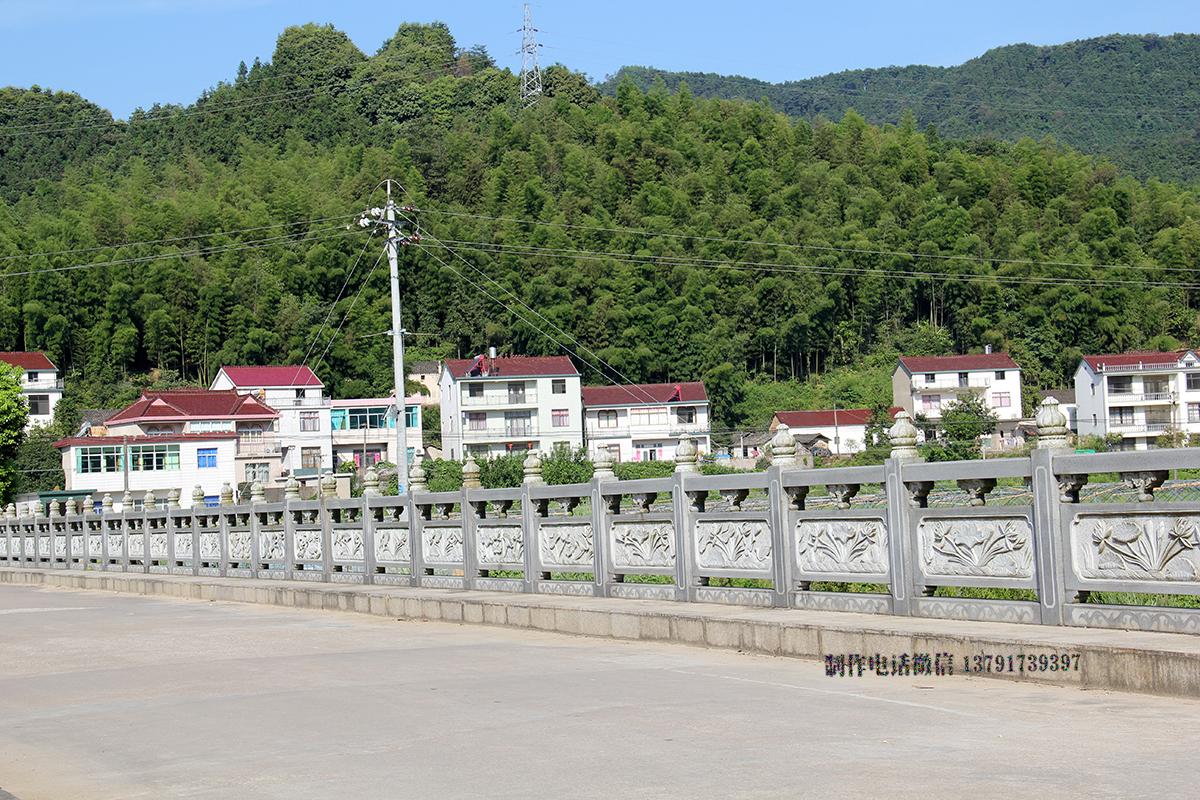 花崗河道石欄桿雕刻圖片
